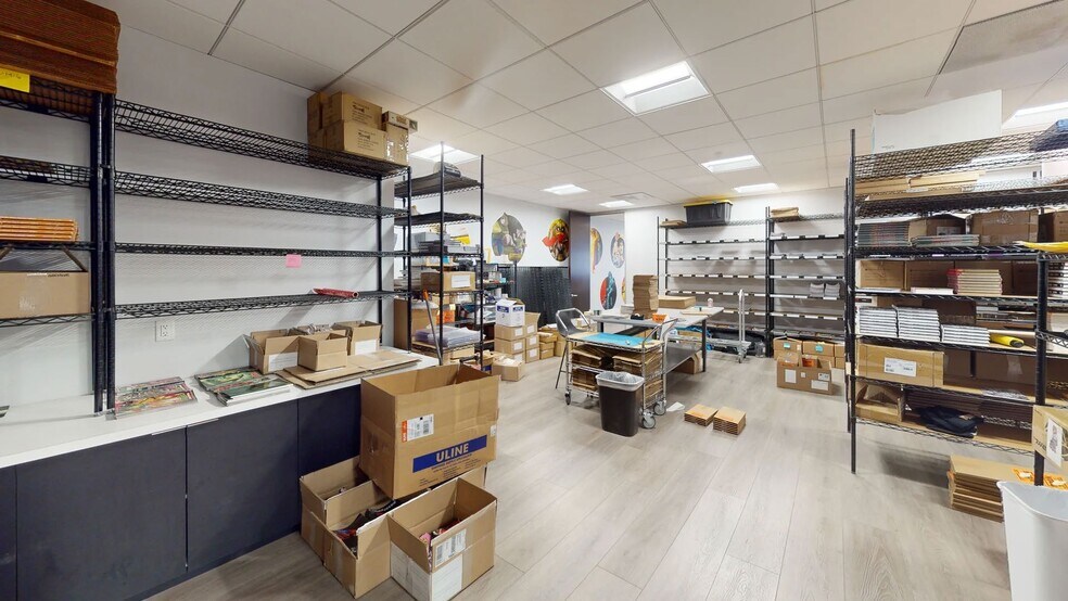 More Photos Of 14140-14144 Ventura Blvd, Sherman Oaks Loft Creative Space For Lease
