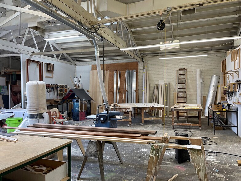 More Photos Of 5511 Pacific Blvd, Huntington Park Warehouse For Sale