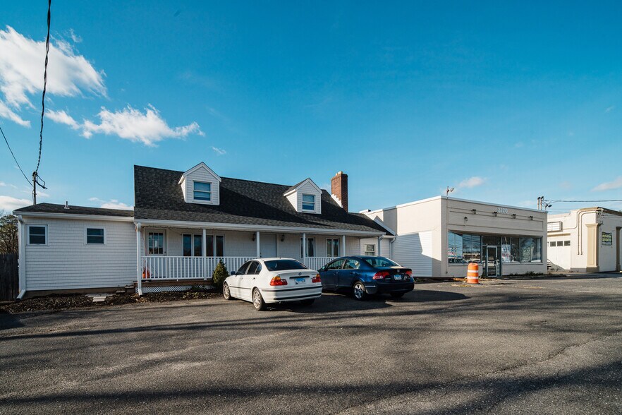 More Photos Of 3120-3130 Rt-112, Medford Freestanding For Sale