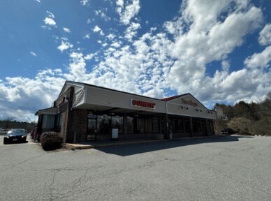 More Photos Of 440 Middlesex Rd, Tyngsborough General Retail For Lease