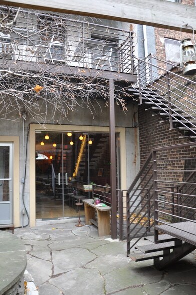 More Photos Of 5909 71st Ave, Ridgewood Restaurant For Lease