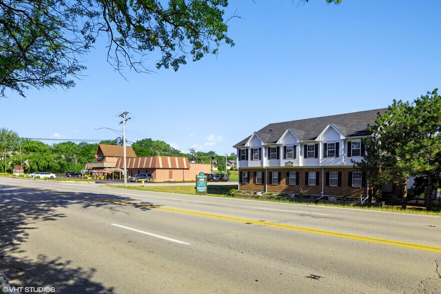 More Photos Of 27W140 Roosevelt Rd, Winfield Medical For Lease