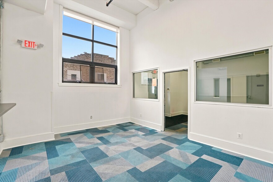 More Photos Of 5534-5546 Pulaski Ave, Philadelphia Office For Lease
