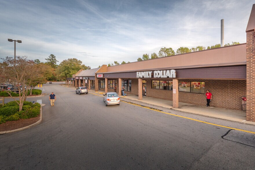 More Photos Of 3205-3415 Avent Ferry Rd, Raleigh Unknown For Lease