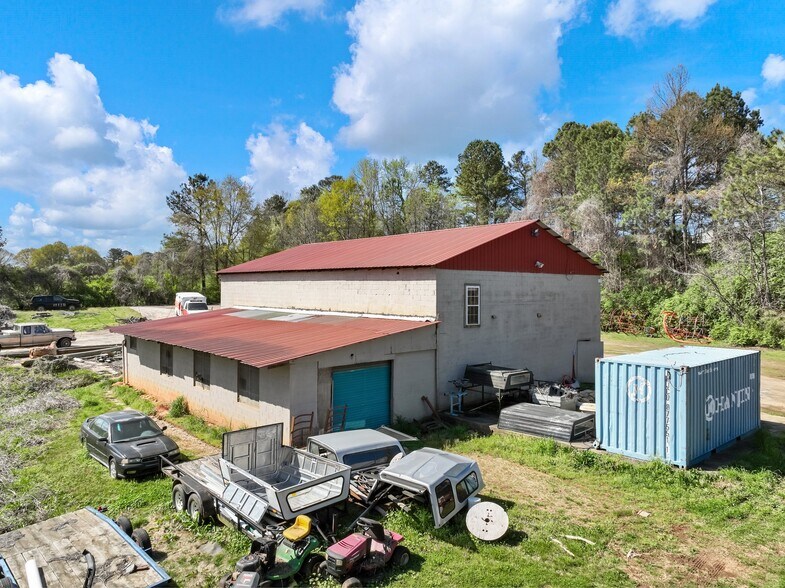 More Photos Of 2567 Athens Hwy, Gainesville Warehouse For Lease