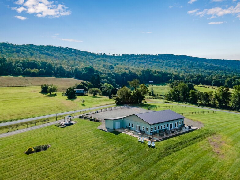 More Photos Of 596 Harman Rd, Halifax Winery Vineyard For Sale