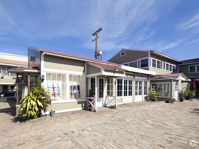 More Photos Of 790 Front St, Lahaina Unknown For Lease