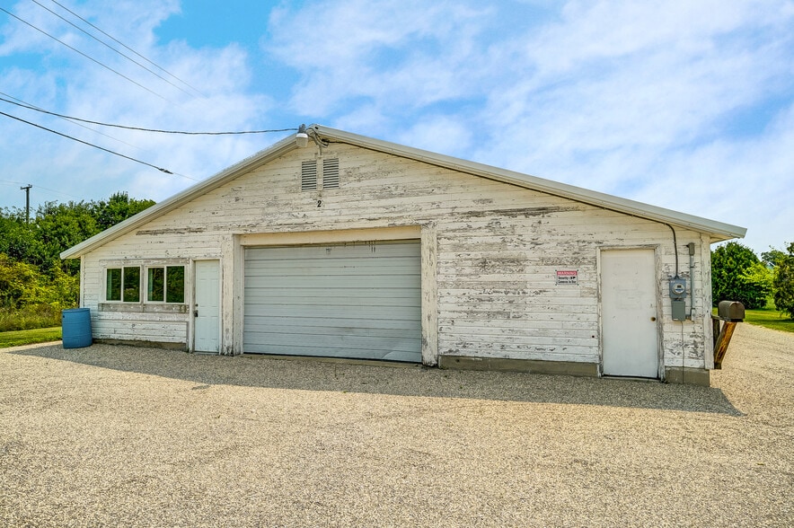 More Photos Of 211 S Greenlawn Ave, Elida Warehouse For Sale