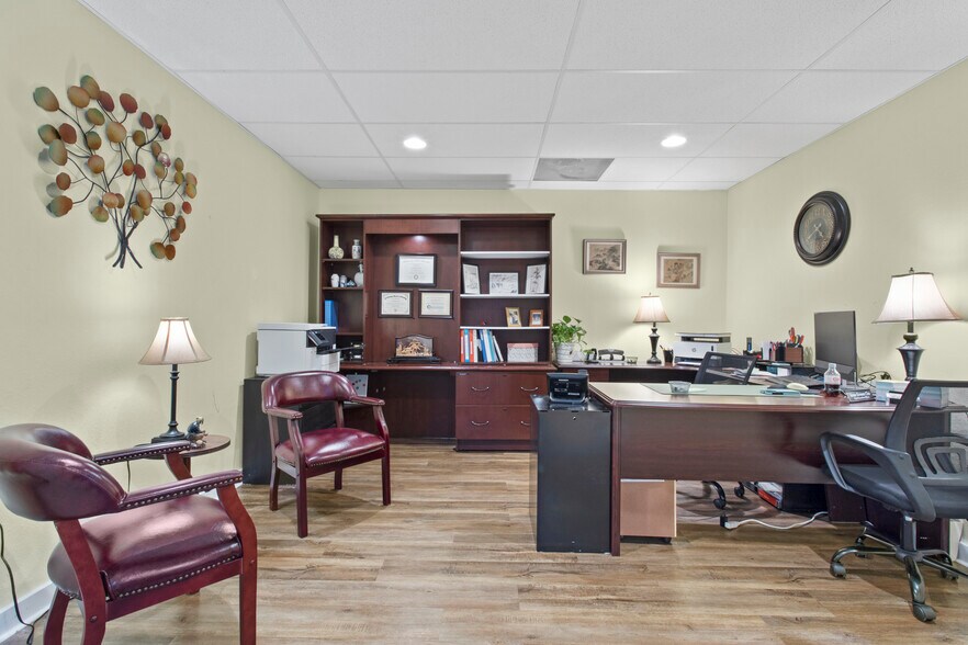 More Photos Of 1420 Ingalls Ave, Pascagoula Freestanding For Lease