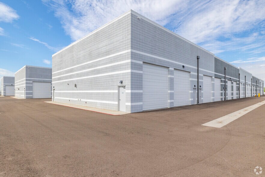 More Photos Of 24415 N 19th Ave, Phoenix Warehouse For Sale