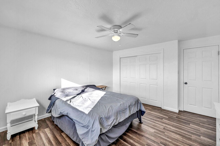 More Photos Of 2 Newcombe Ave, Yerington Office For Sale