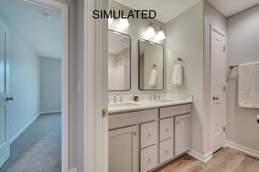More Photos Of 5811 SW 11th St, Lincoln Apartments For Sale