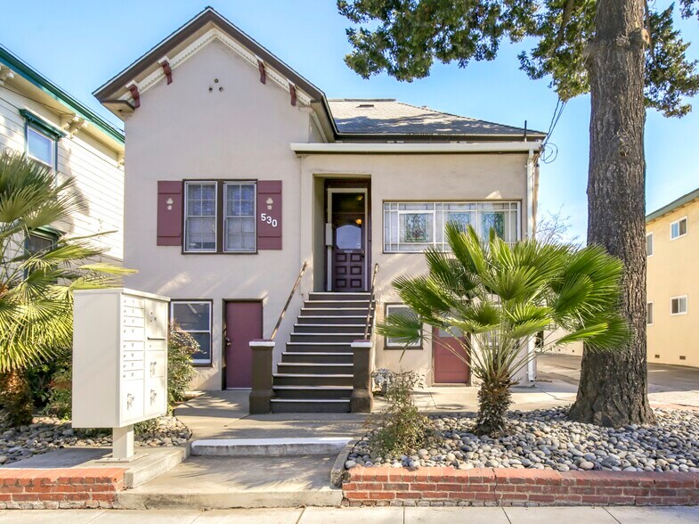 Primary Photo Of 530 N 2nd St, San Jose Apartments For Sale