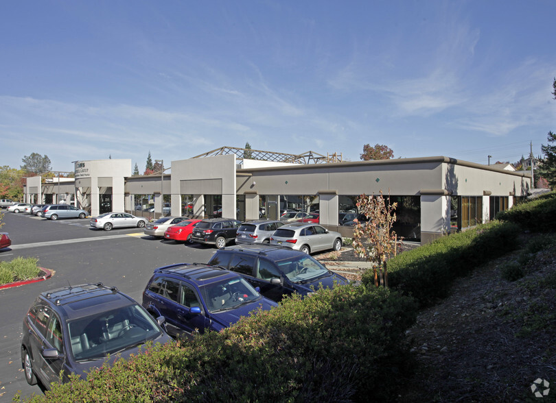 Primary Photo Of 251 Turn Pike Dr, Folsom Medical For Lease