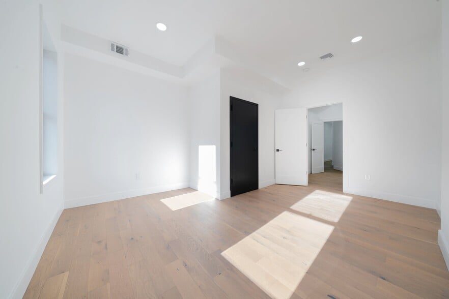 More Photos Of 1277 Lincoln Pl, Brooklyn Apartments For Sale