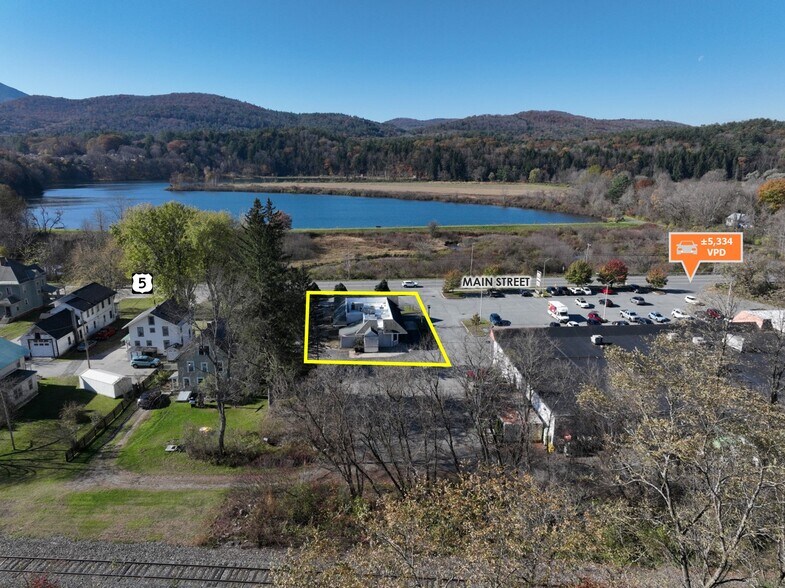 More Photos Of 2781 US Route 5 N, Windsor Fast Food For Lease