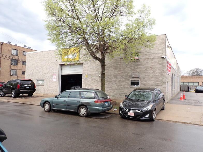 More Photos Of 2255 W Howard St, Chicago Auto Repair For Lease