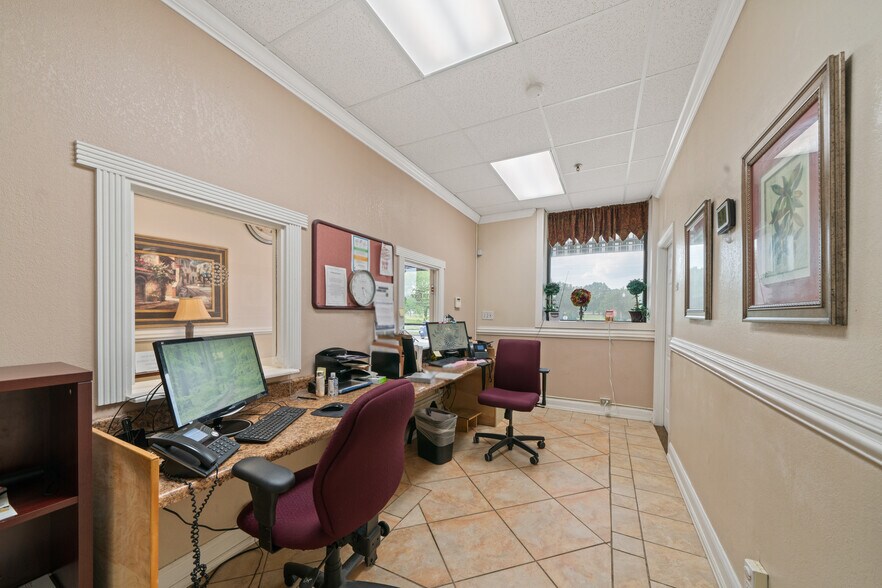 More Photos Of 60 Highway 22, Milledgeville Showroom For Sale