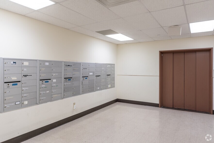 More Photos Of 1201 New Rd, Linwood Office For Lease