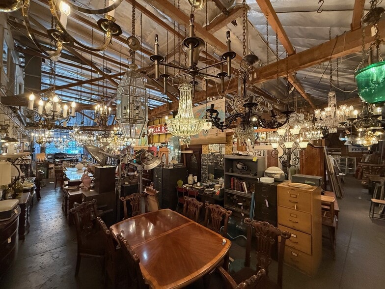 More Photos Of 1800 S Grand Ave, Los Angeles Warehouse For Sale