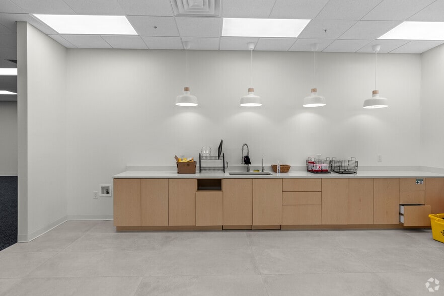 More Photos Of 5300 Broken Sound Blvd NW, Boca Raton Medical For Lease