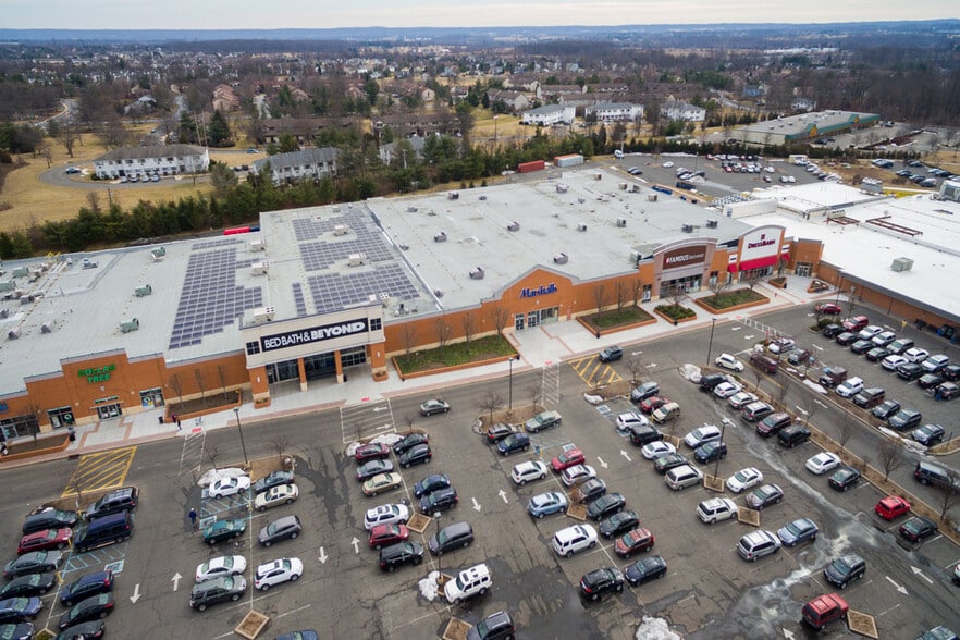 More Photos Of 272-276 US Highway 202/31, Flemington Unknown For Lease