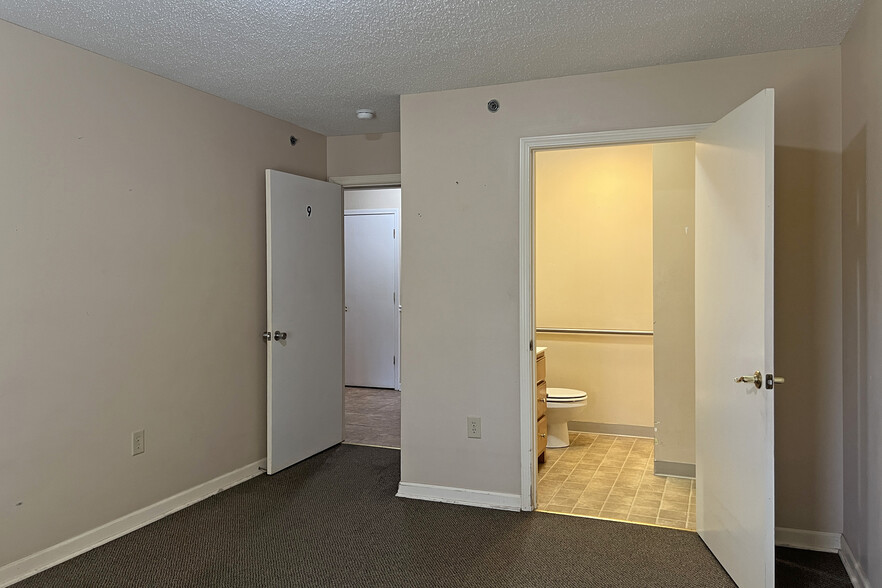 More Photos Of 1119 Brookhaven Rd, Franklin Healthcare For Sale