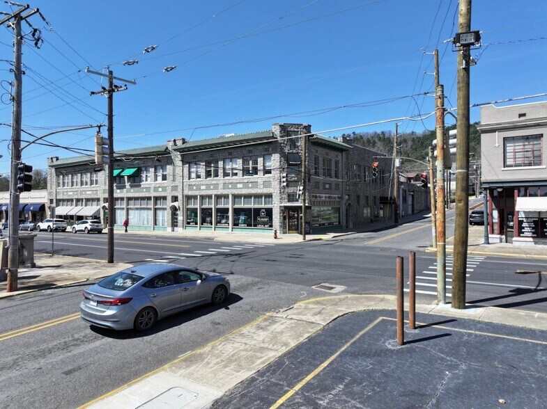 More Photos Of 500 Ouachita Ave, Hot Springs National Park Storefront Retail Office For Sale