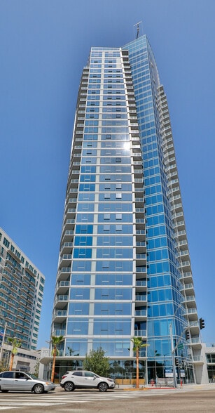 More Photos Of 777 E Ocean Blvd, Long Beach Apartments For Lease