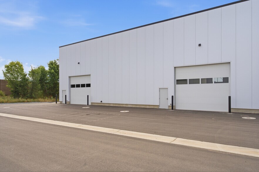 More Photos Of 1204 N 2000 W, Farr West Light Manufacturing For Sale