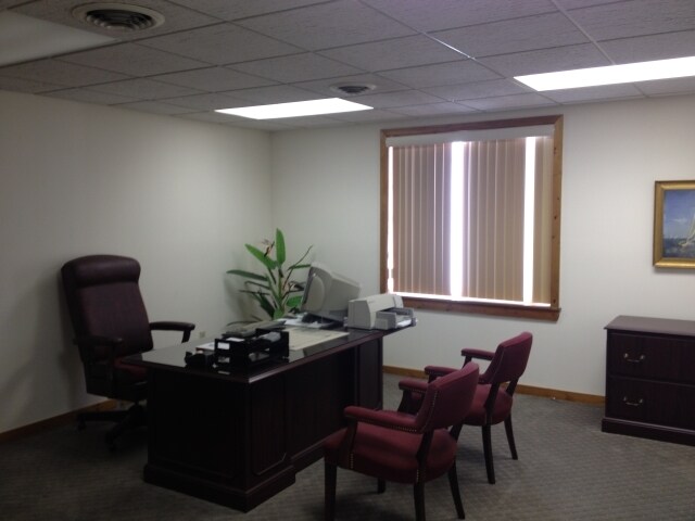 More Photos Of 42 Michael St, East Haven Office For Sale