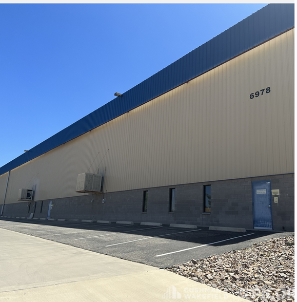 More Photos Of 6978 E Century Park Dr, Tucson Distribution For Lease