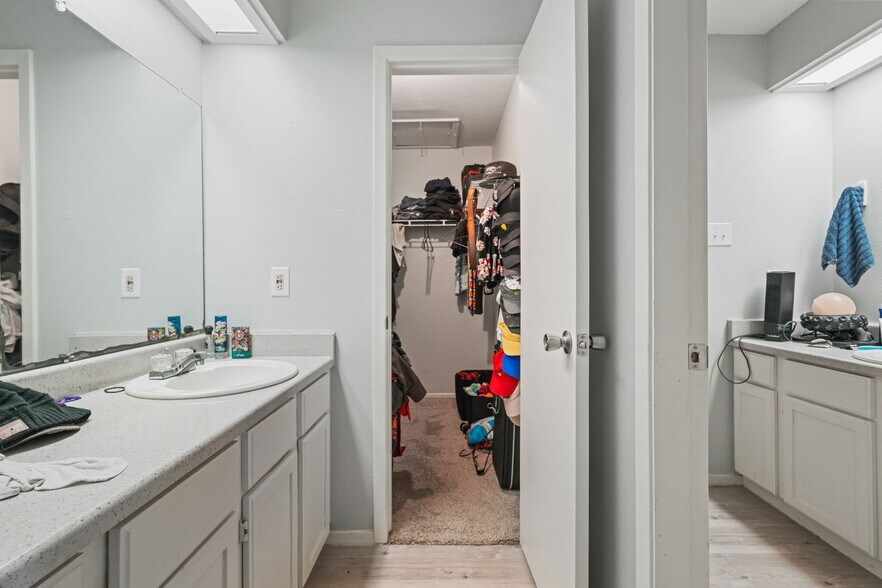 More Photos Of 6205 Wilderock Dr, Corpus Christi Multifamily For Sale