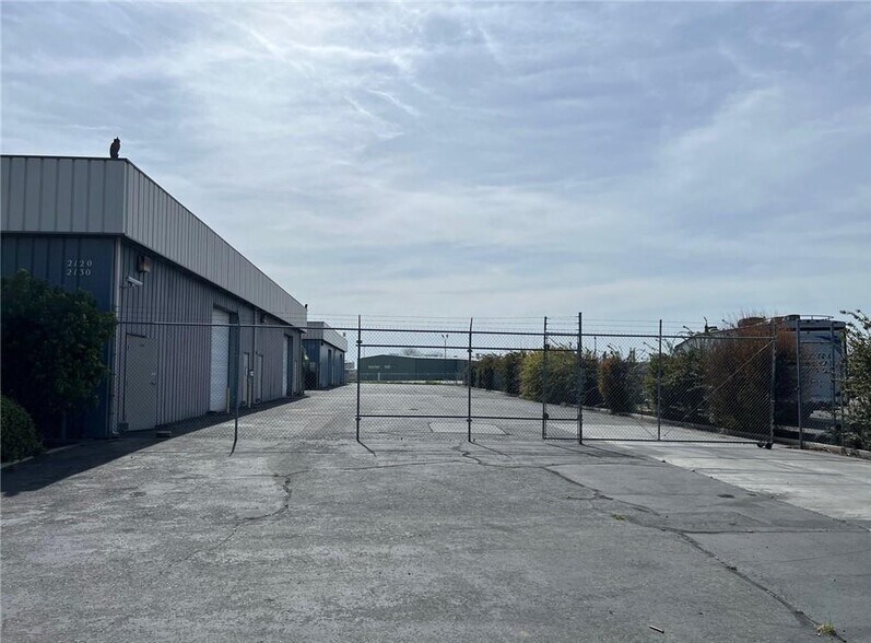 More Photos Of 2120 Wardrobe Ave, Merced Warehouse For Lease