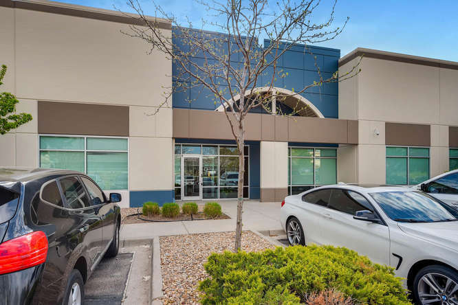 More Photos Of 6446 S Kenton St, Centennial Flex For Lease