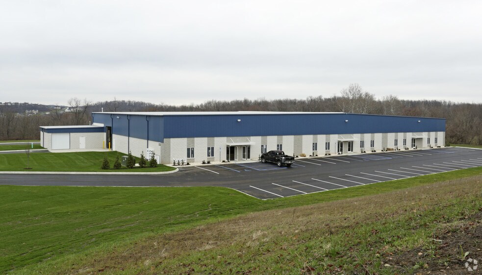 More Photos Of 122 Equity Dr, Greensburg Flex For Lease