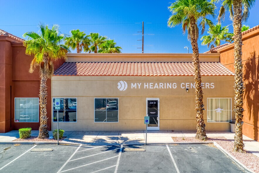 More Photos Of 220 E Horizon Dr, Henderson Medical For Lease