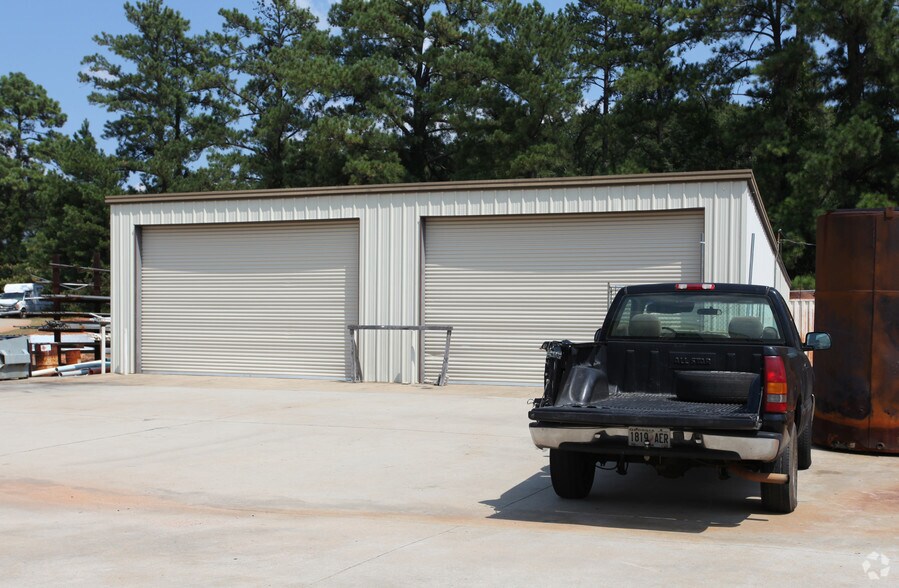 More Photos Of 129 Pine Grove Rd, Locust Grove Unknown For Lease