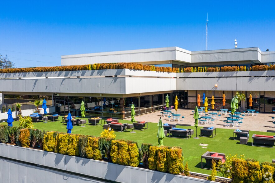 More Photos Of 440 N Wolfe Rd, Sunnyvale Office For Lease