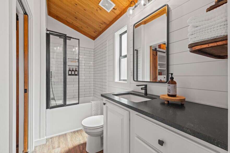 More Photos Of 1601 Highway 357, Opelousas Specialty For Sale