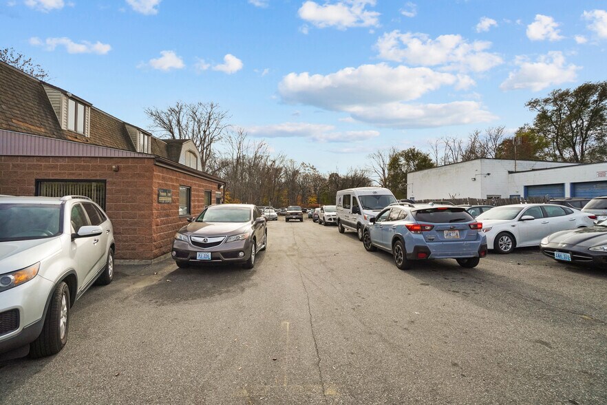 More Photos Of 1153 Central Ave, Pawtucket Office For Sale