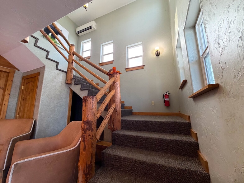 More Photos Of 428 1st Ave W, Kalispell Office For Sale