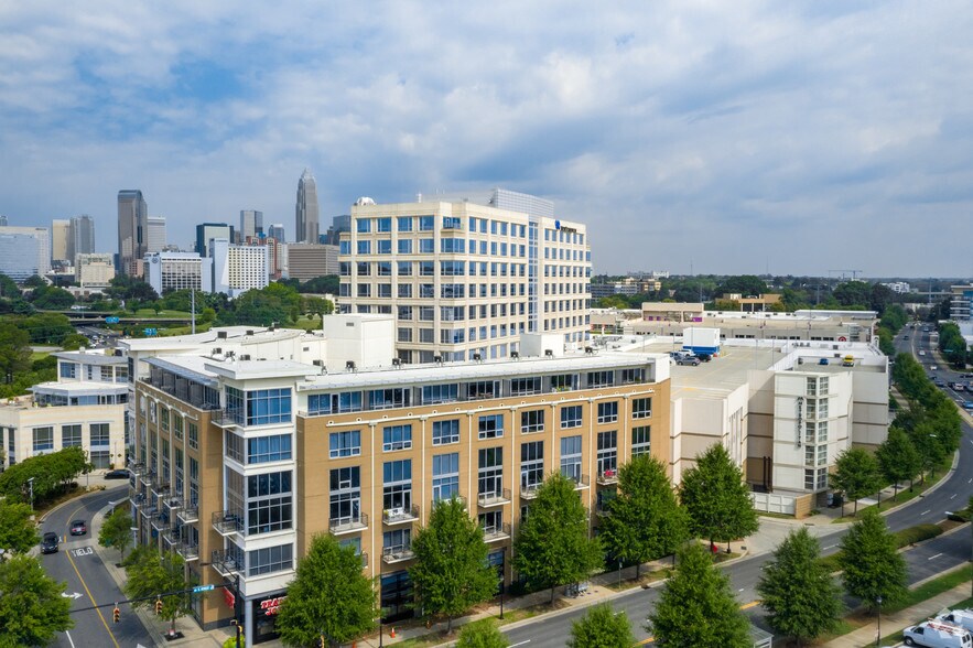 More Photos Of 1111 Metropolitan Ave, Charlotte Office Residential For Lease