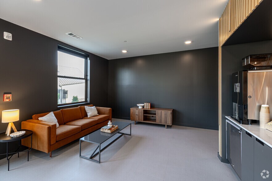 More Photos Of 337 SE 3rd St, Bentonville Apartments For Lease