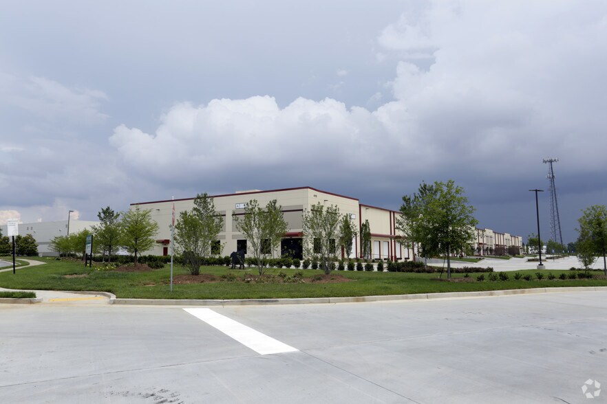 Primary Photo Of 4110 Tench Rd, Suwanee Warehouse For Lease