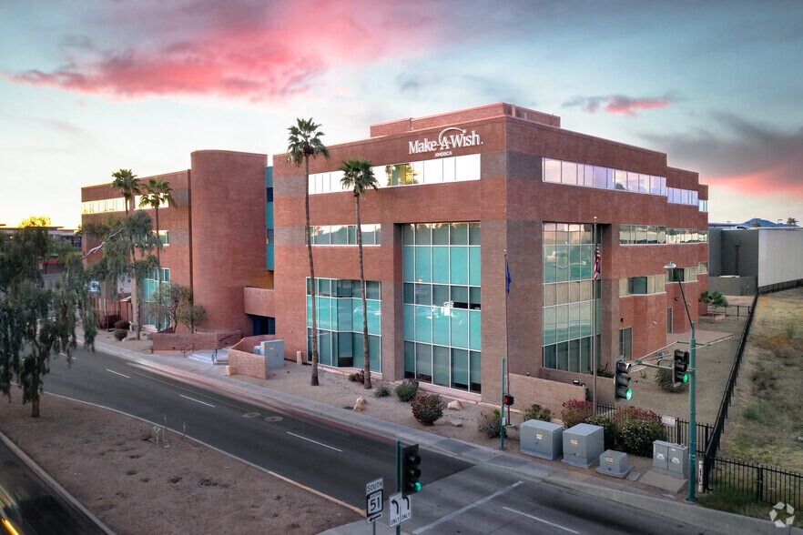 Primary Photo Of 1702 E Highland Ave, Phoenix Office For Lease