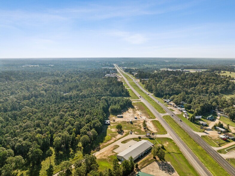 More Photos Of 3344 U S Highway 190 W, Livingston Freestanding For Lease