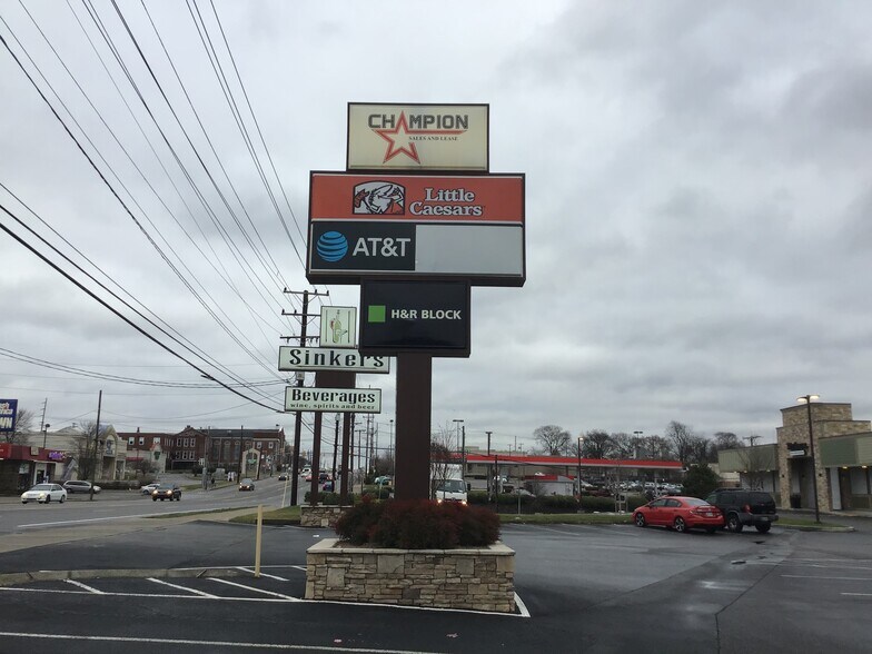 More Photos Of 3300-3314 Gallatin Pike, Nashville Unknown For Lease