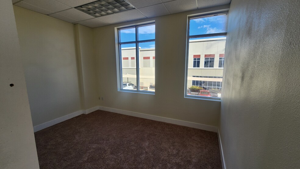 More Photos Of 6765 Eastern Ave, Las Vegas Warehouse For Sale
