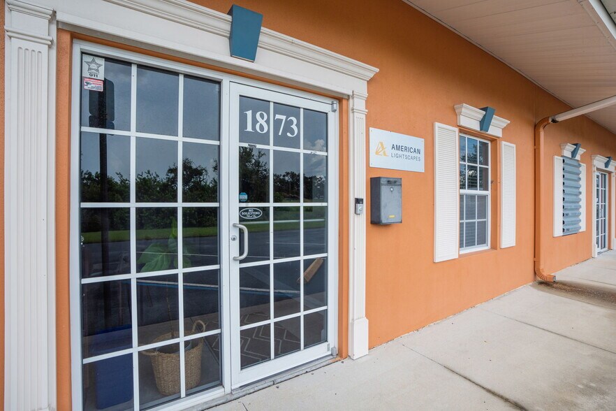 More Photos Of 1867-1881 Porter Lake Dr, Sarasota Warehouse For Sale